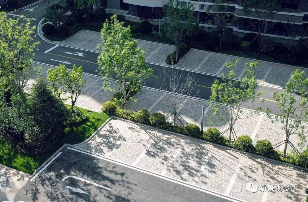 颜值停车场,等等咋滴!_景观