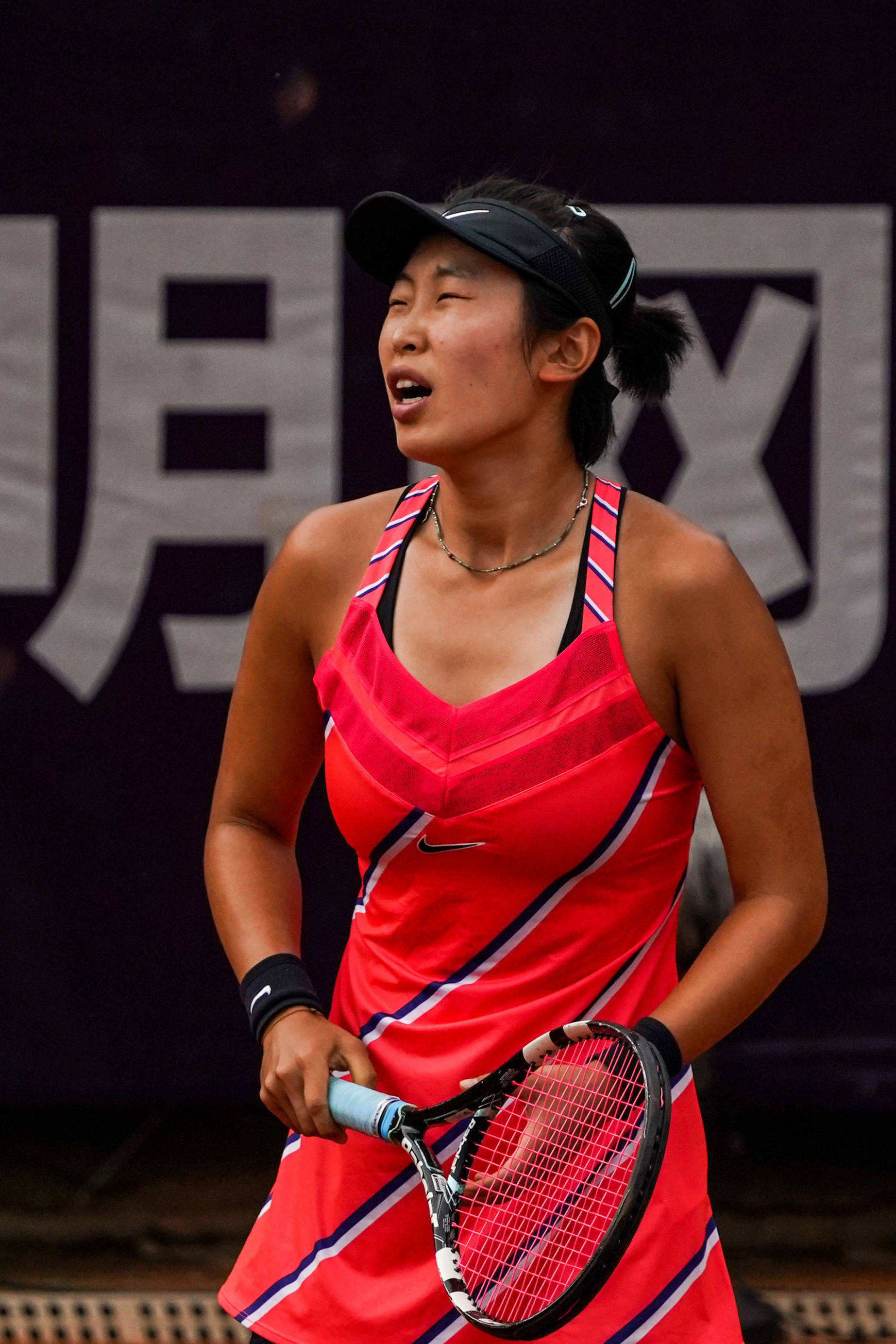网球——中国巡回赛安宁站:王美玲晋级决赛
