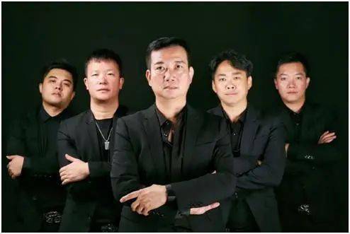 不再犹豫10.风的季节11.宝安有你(演出团队:宝安本土乐团—东方部落
