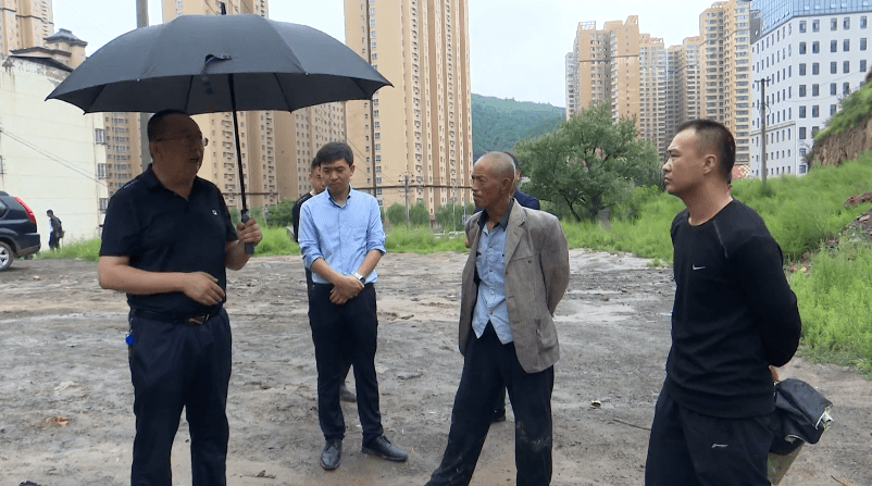 8月5日,副区长吕国煜带领区住建局,城管局,自然