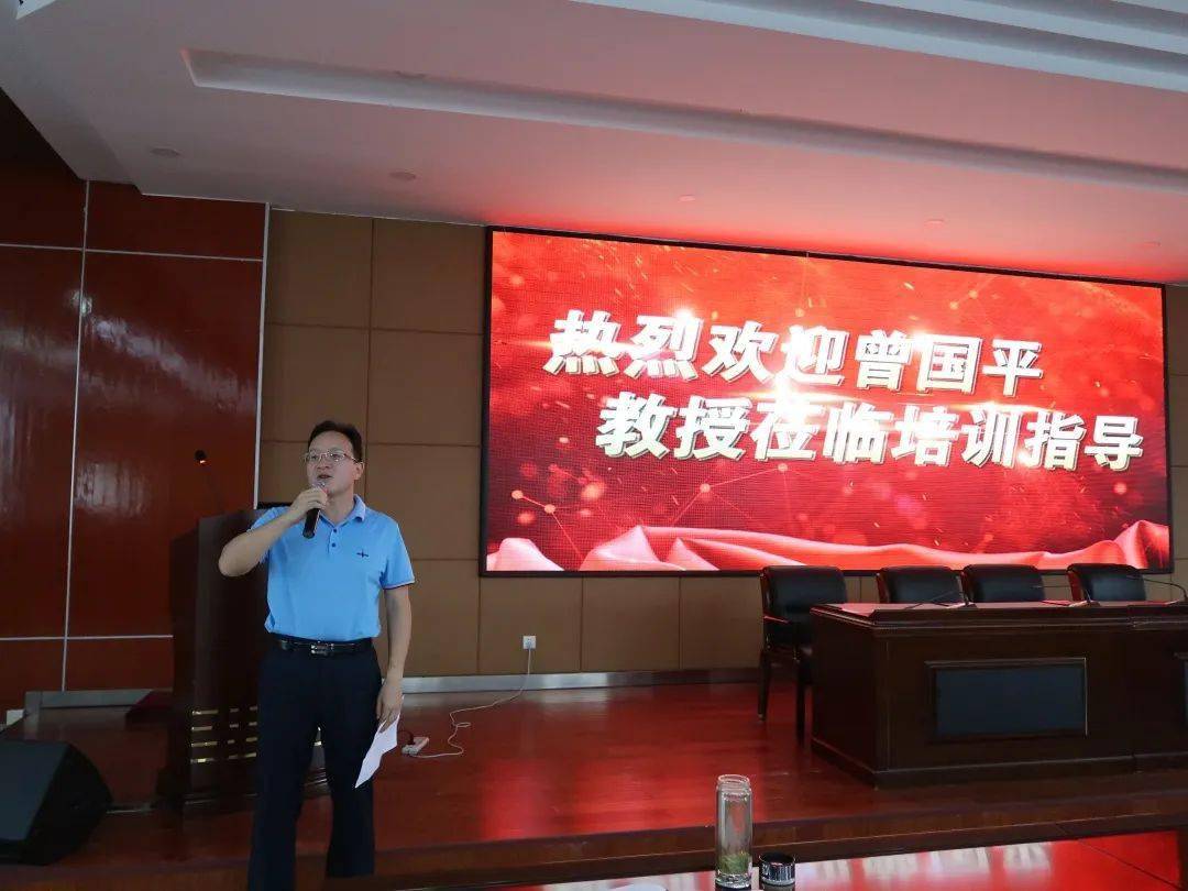 包含北京铁路总医院黄牛随时帮患者挂号的词条