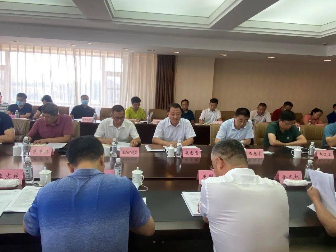 辽源市副市长,秘书长康忠贵出席并主持对接会.