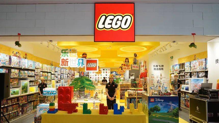 中山首家乐高03授权专卖店来啦带你走进属于乐高的中山印象
