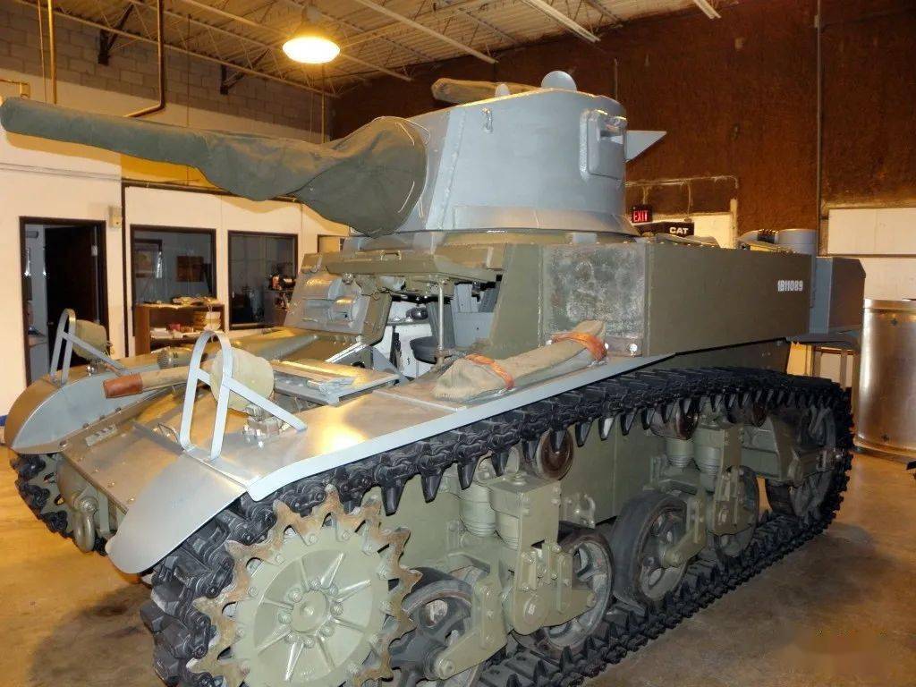 小轻坦大格局1942年型m3a1斯图亚特轻型坦克细节图集