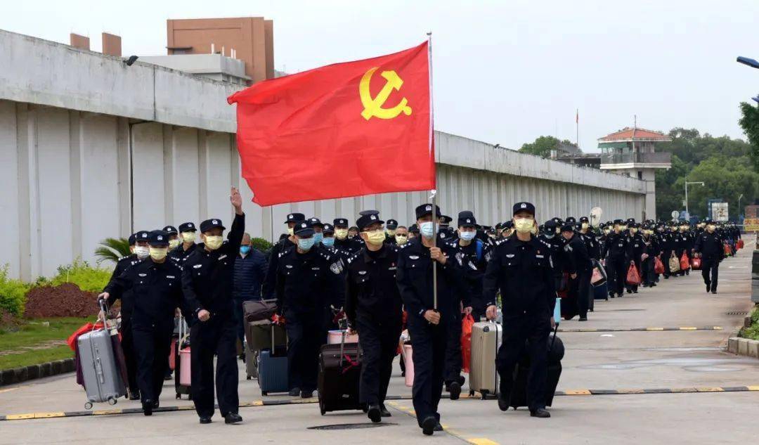 监狱警察有几种颜色?_疫情