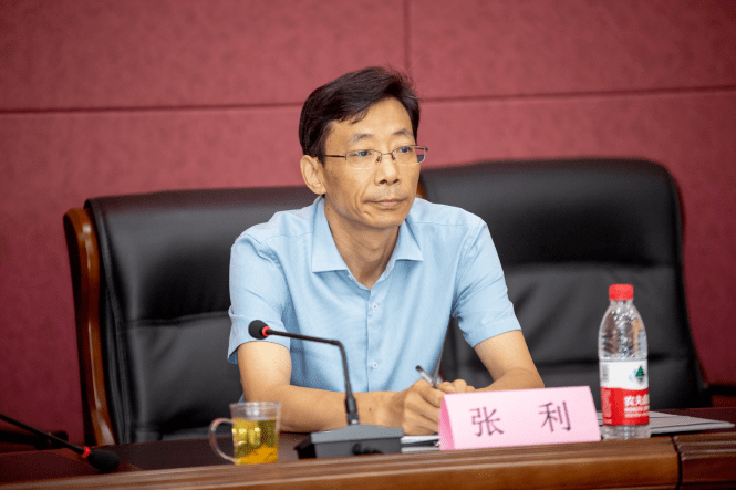 市委网信办主任张利