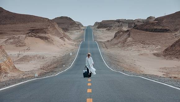 地方新闻精选青海将重罚网红公路违规拍照者北京规定高中三年劳动为