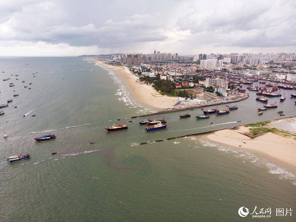 广西北海南海伏季休渔结束千帆竞发开捕去