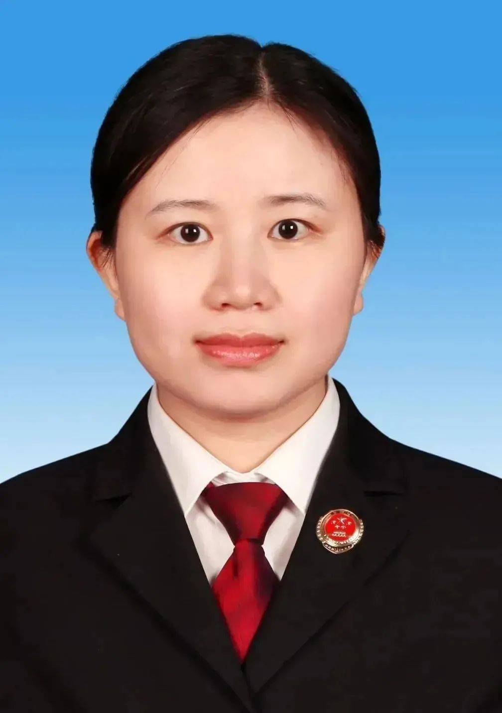 此次提起公诉的侯晓等23人涉嫌黑社会性质组织犯罪案,是济南市章丘区