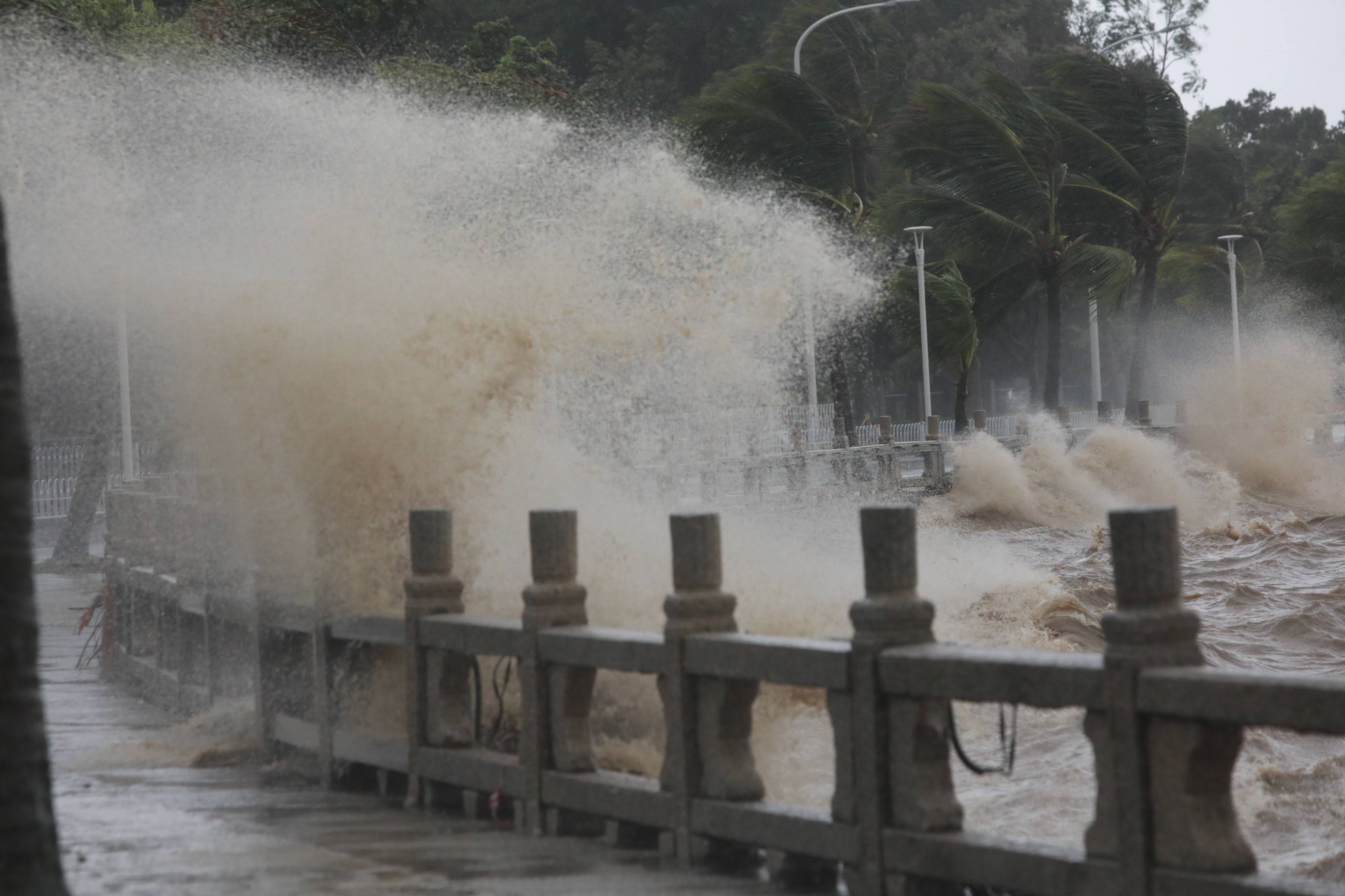 台风海高斯登陆广东珠海