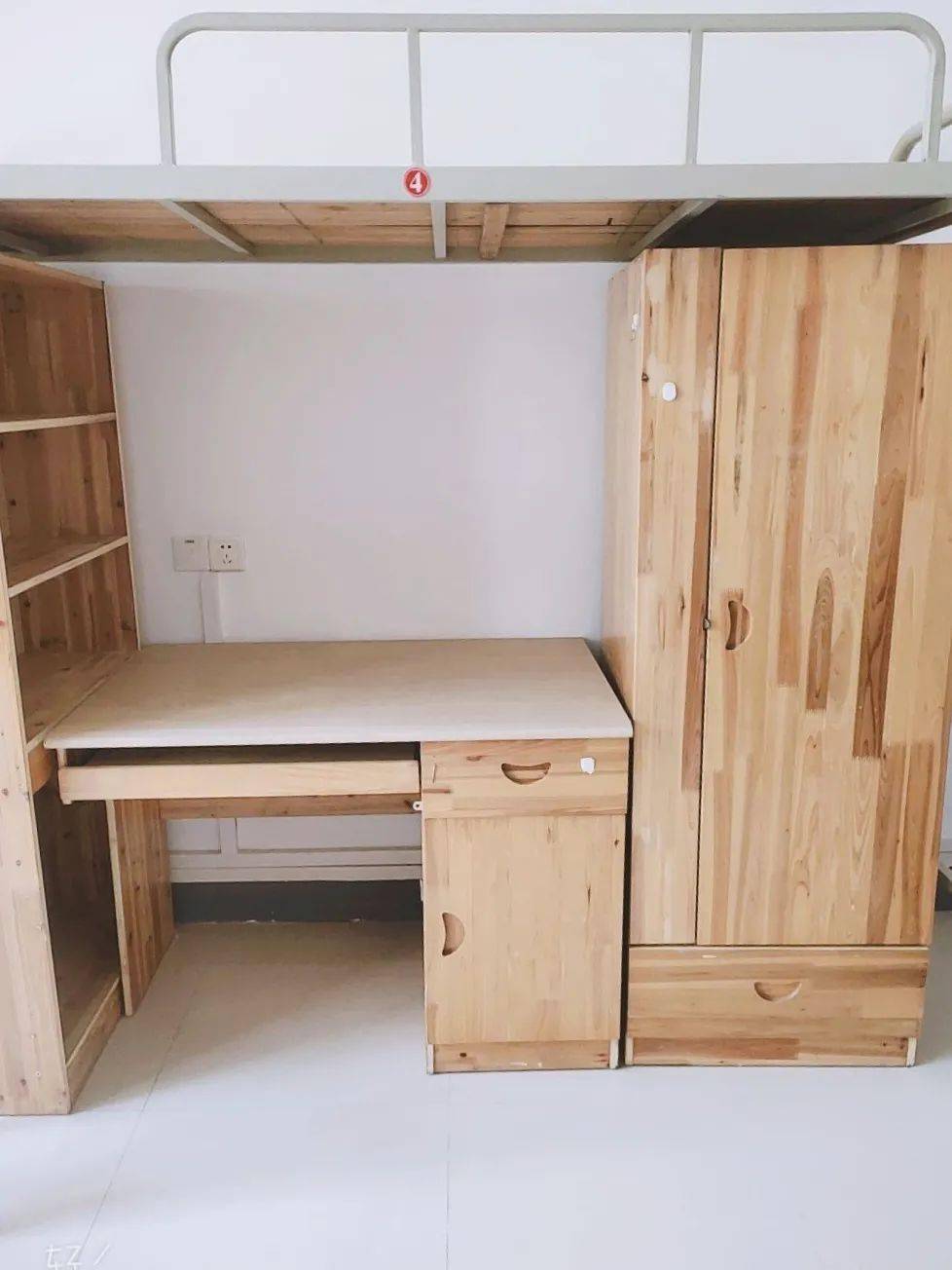 (图为梅园宿舍内部)