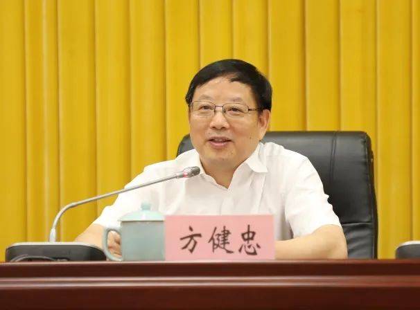 吴松平任龙泉市委书记翁志鸿提名为龙泉市市长候选人