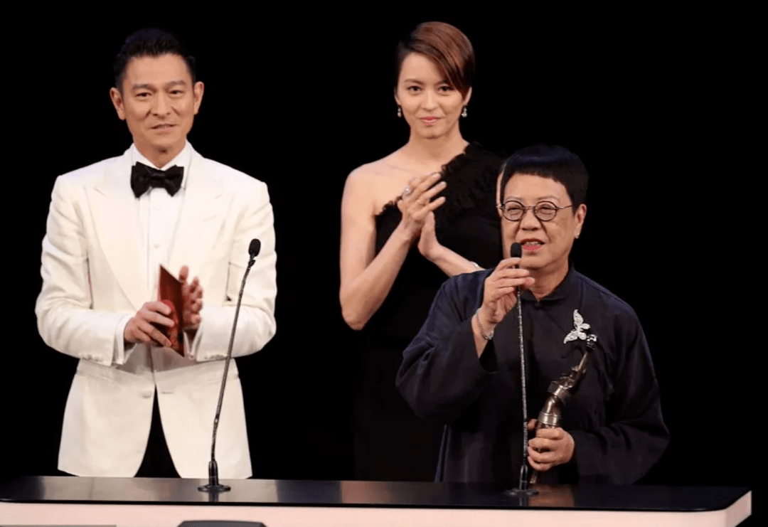 那个让刘德华难忘,周迅羡慕,汤唯当众表白的女人_手机搜狐网