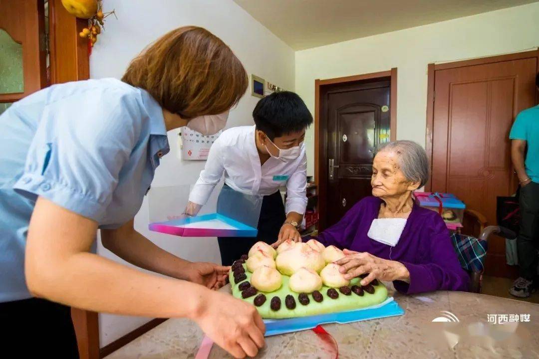 幸福万家桃园街道居家养老服务中心投入运营