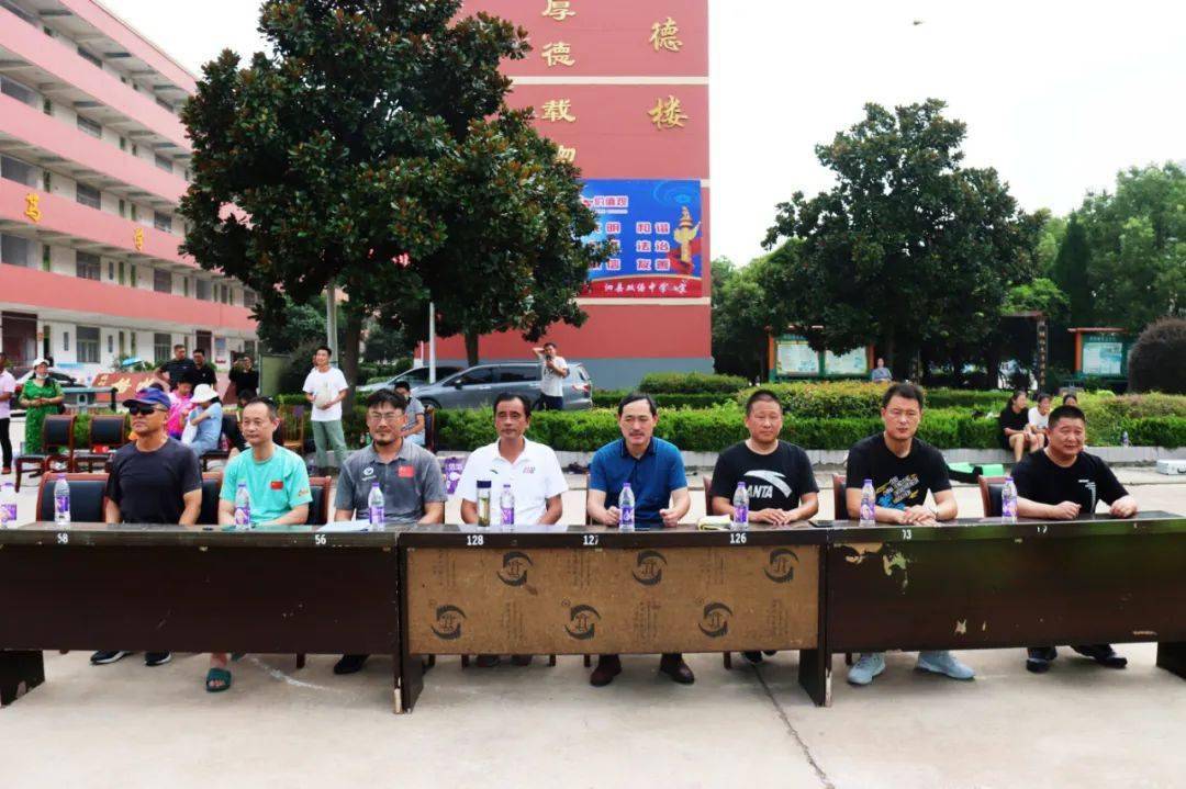 弘扬体育精神 推动文明实践 安徽省女子橄榄球队到泗县双语中学进行