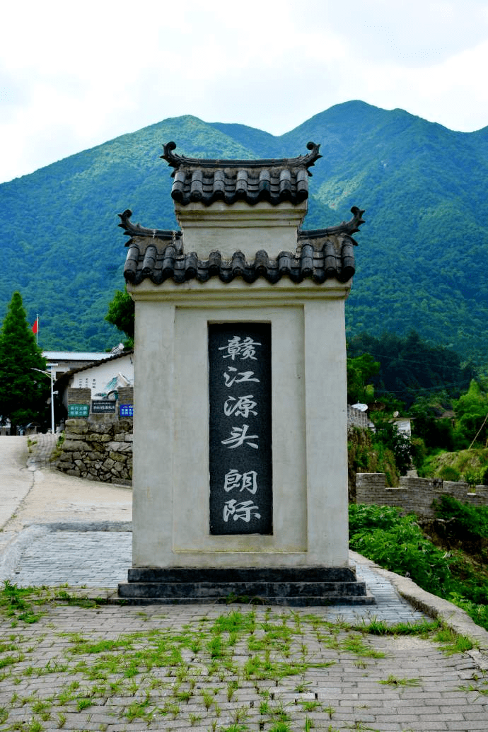 赣州三农赣江源头宁都县朗际村