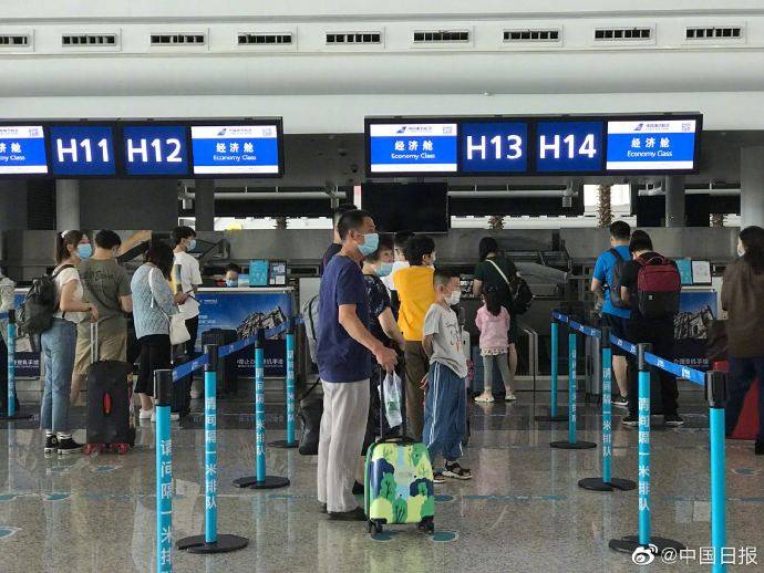 武汉天河机场国内客流恢复去年同期9成 正积极推进恢复韩,日及东南亚
