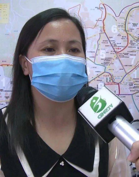 县文明办副主任 曾梅英:《广宁市民文明手册》介绍了文明行为规范