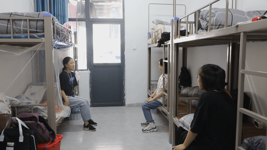 上栗中学胜利校区正式投入使用,迎2700名新生报到_教育