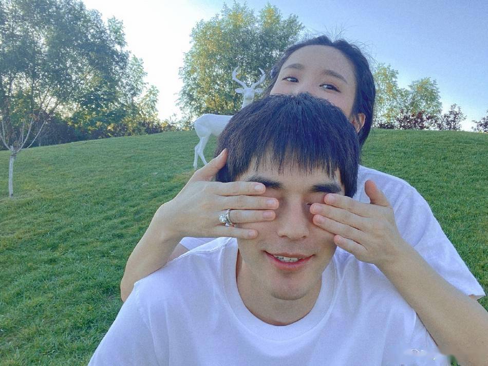 恭喜新人虞文涛许芳铱七夕官宣婚讯