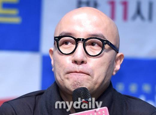 [星闻]洪锡天决定关掉梨泰院餐厅"在疫情期间很难坚持下去"