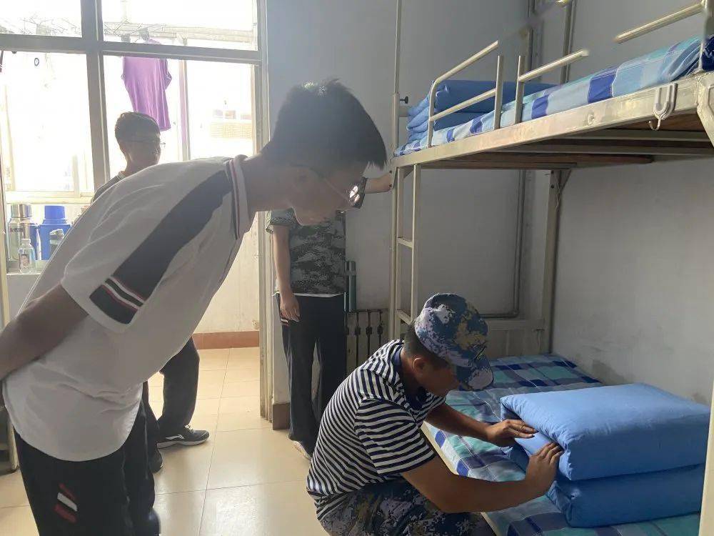 恰同学少年风华正茂滨州市第一中学高一新生军训集锦