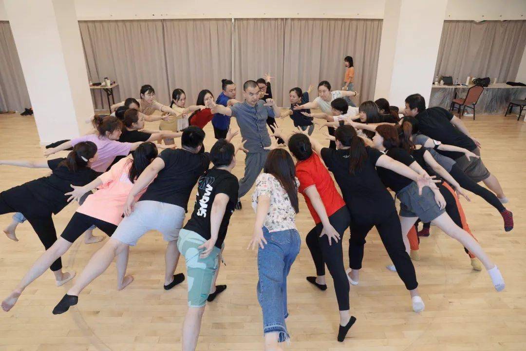 行动即感知 | 暑期戏剧教育表演工作坊圆满结束