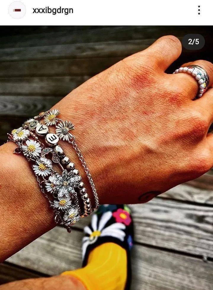 权志龙ins晒手合集