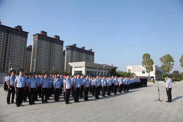 镇平县公安局常态化举行升国旗仪式暨深入学习训词精神活动