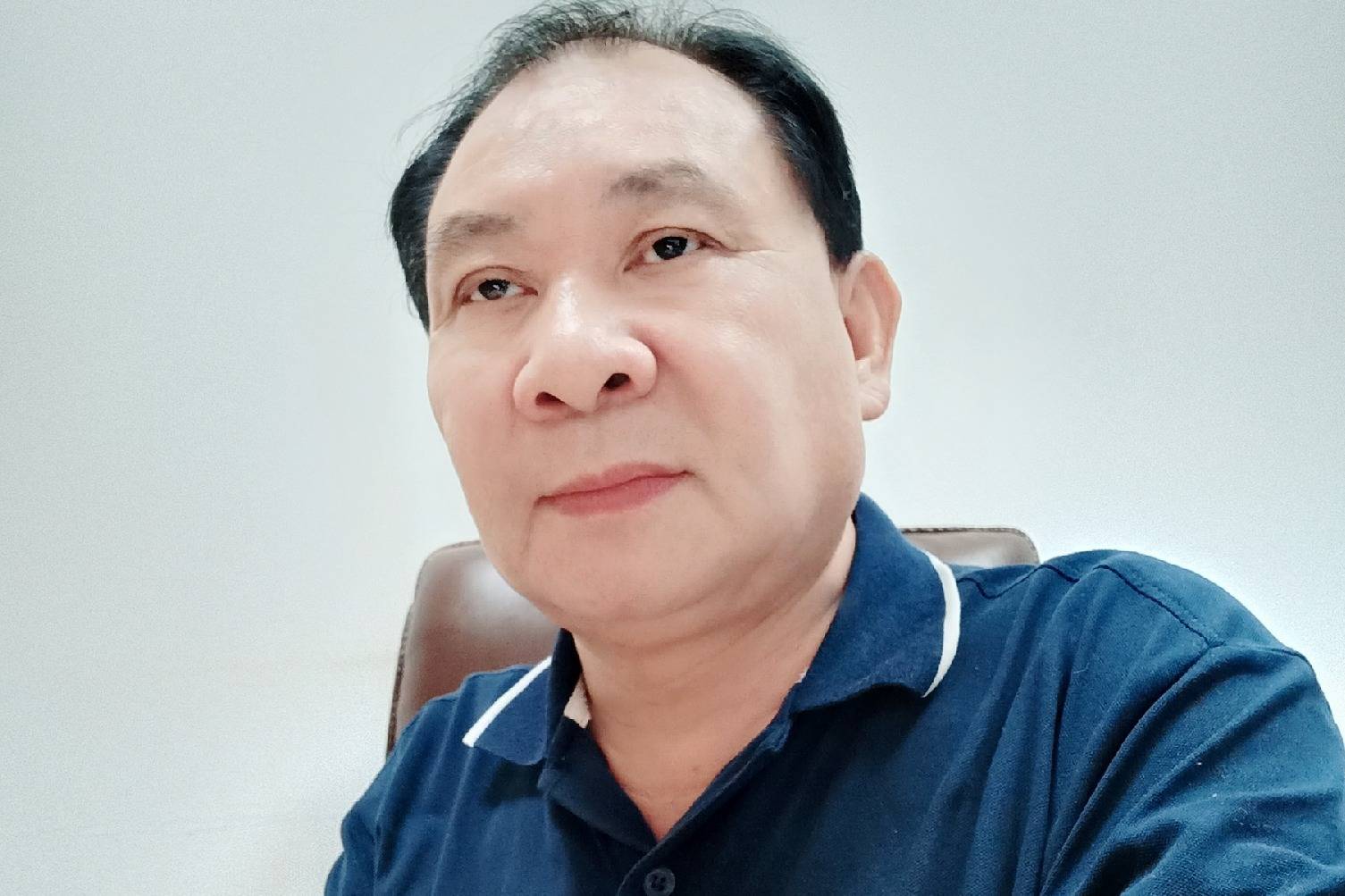 一路绽放作词陈光平演唱许千千