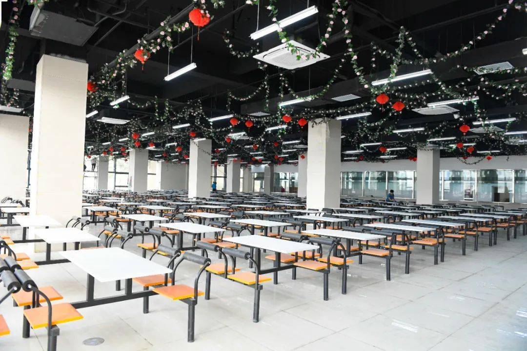 邯郸市委副秘书长路军强一行到冀南新区调研_职教城