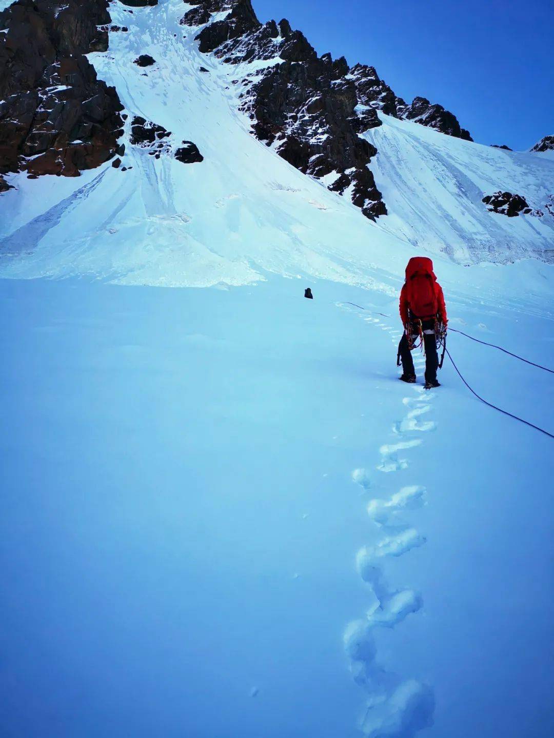 博格达vs阿妣峰,谁是2019年最佳攀登成就