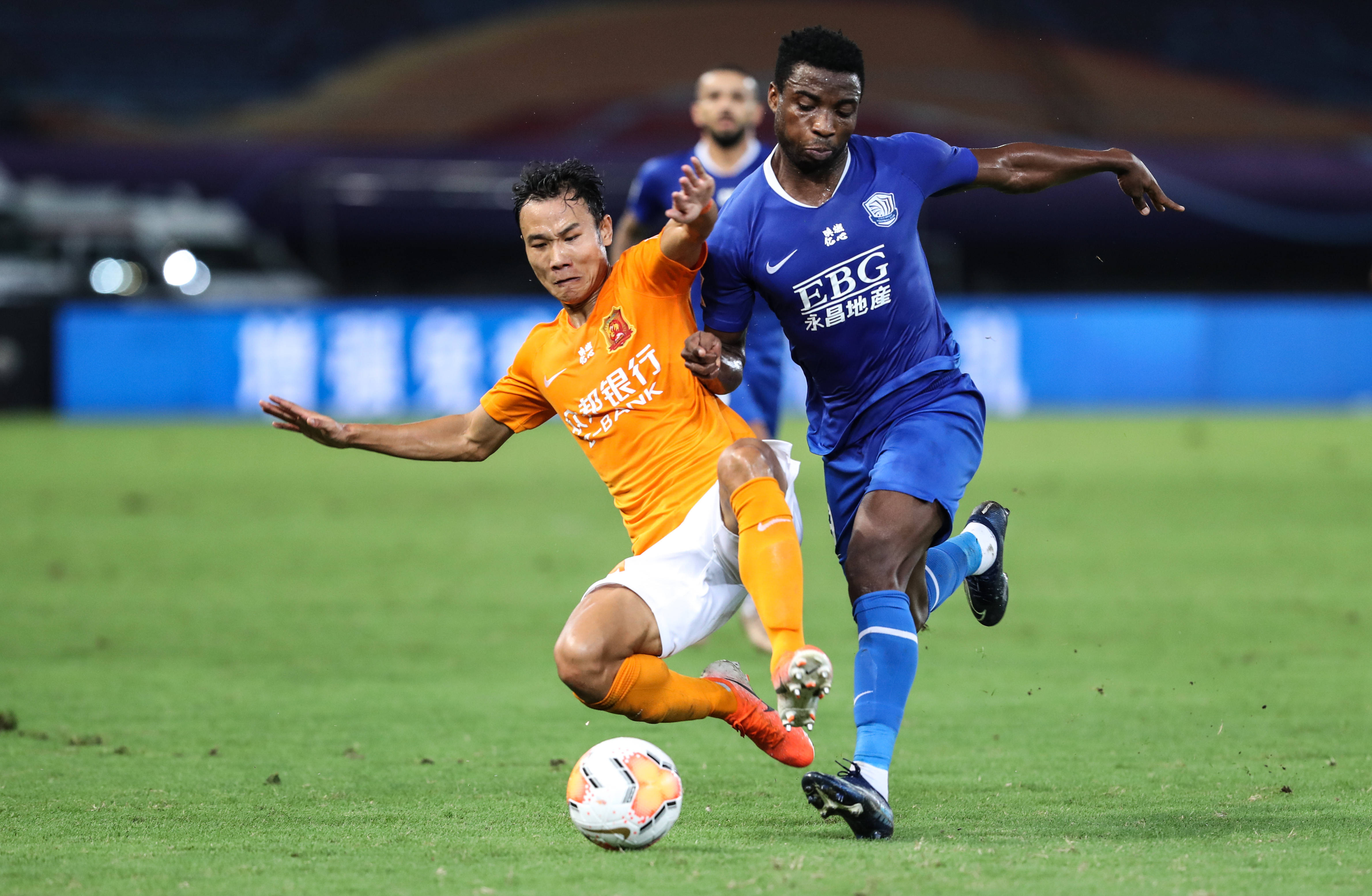 足球中超石家庄永昌胜武汉卓尔