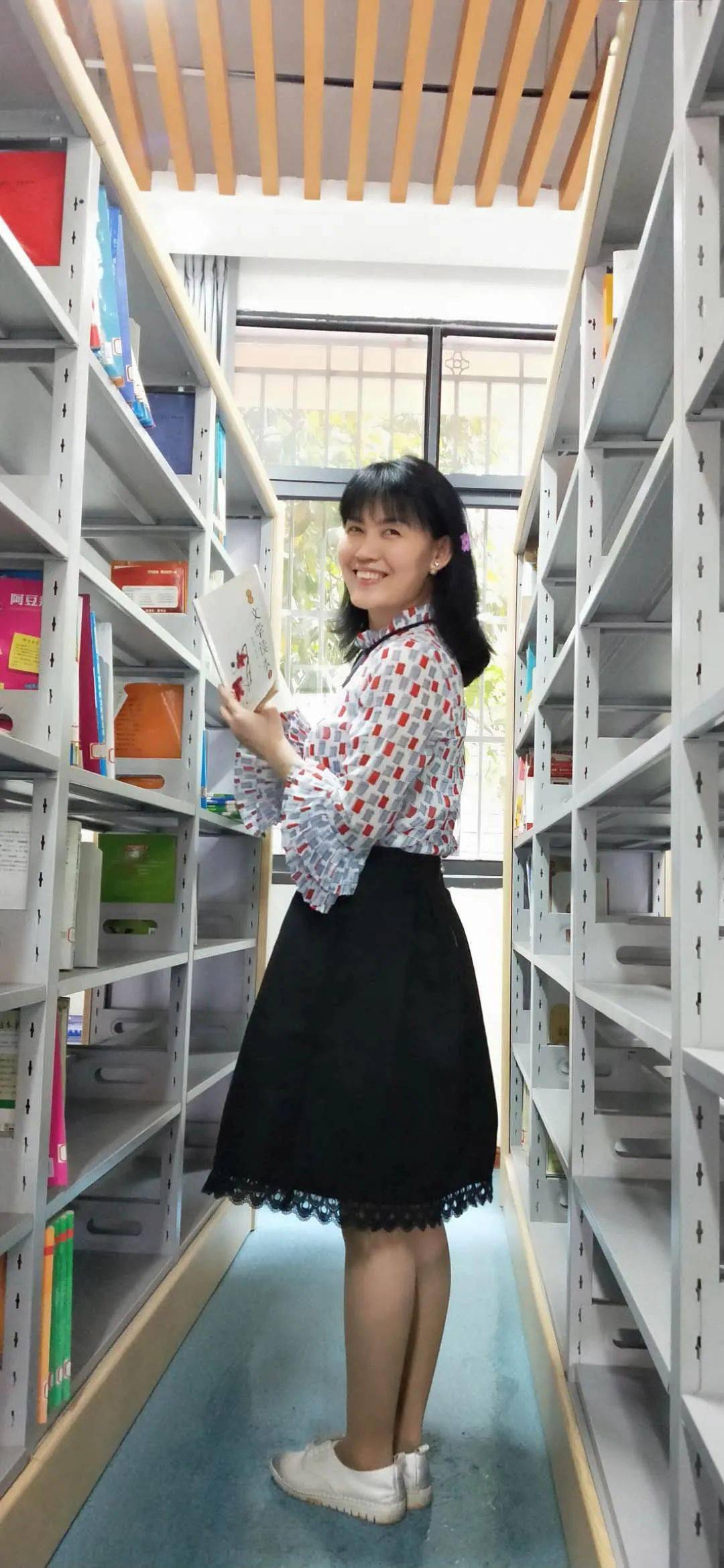 名家特邀巴士情缘主题征文杨宝珍仰望星空的行路人