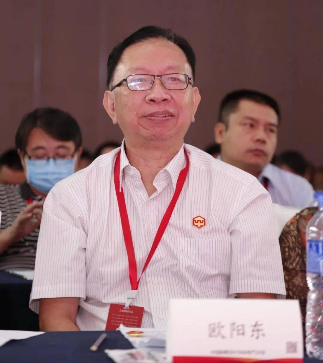 李俊民,王勇,周名嘉,徐华,苑斌(代齐晓明),孙凤军(代王迺宁),副秘书长
