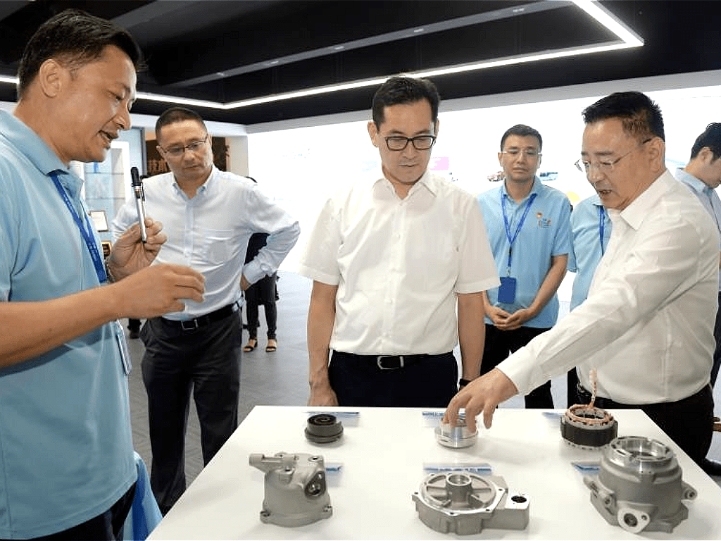 市国资委党委书记主任白廷辉调研海立集团etrend