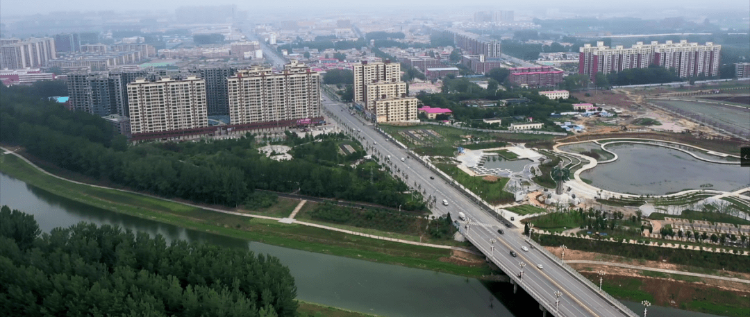 目前,汝南縣城發展日新月異,翻天覆地,建成區面積在不斷擴大,規劃面積