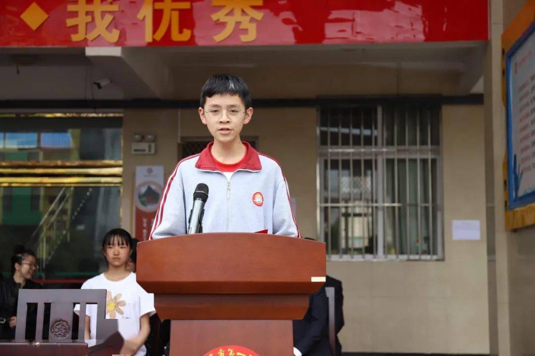 宣威一中初中部2020年新生军训汇报表演暨开学典礼纪实