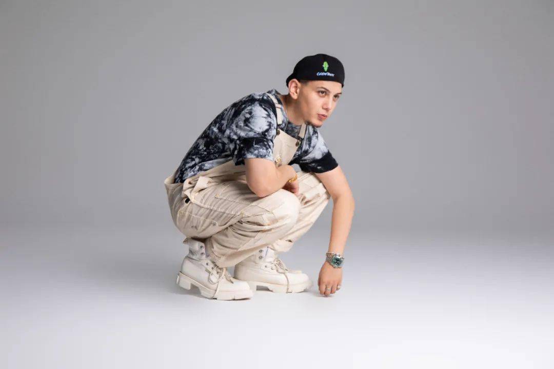 专访说唱歌手艾热我的体内还是年轻人我只为自己而活