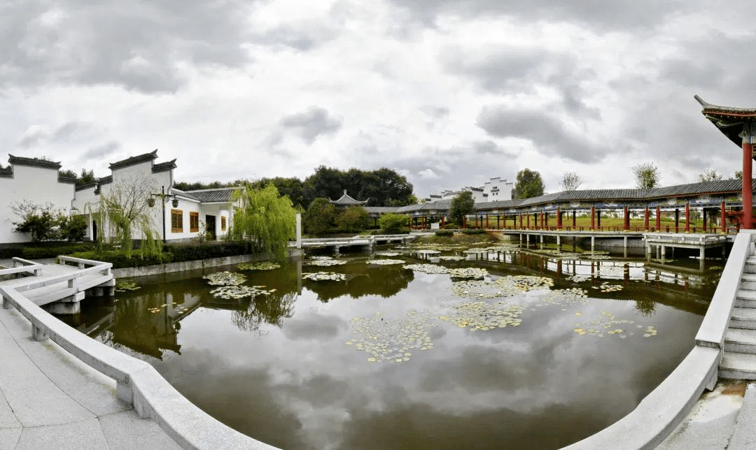 集团有限公司 活动时间:10月1日—10月8日 活动地点: 香谷小镇景区