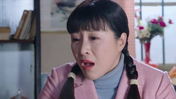 我哥我嫂植物人老公昏迷不醒媳妇坐床边哭诉谁料他突然睁眼