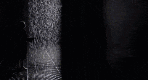 身淋雨境奇幻体验蚌埠首秀来璀璨华城陪ta淋一场不湿身的雨