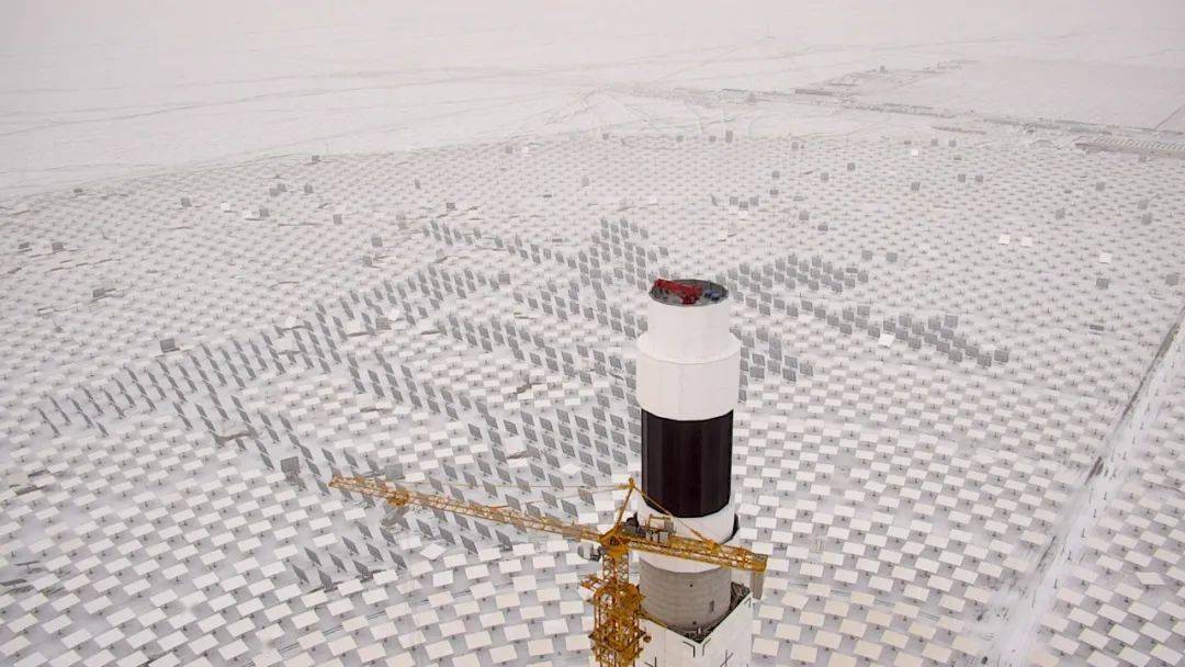 首航高科塔式光热电站吸热器技术荣获中国可再生能源学会技术创新