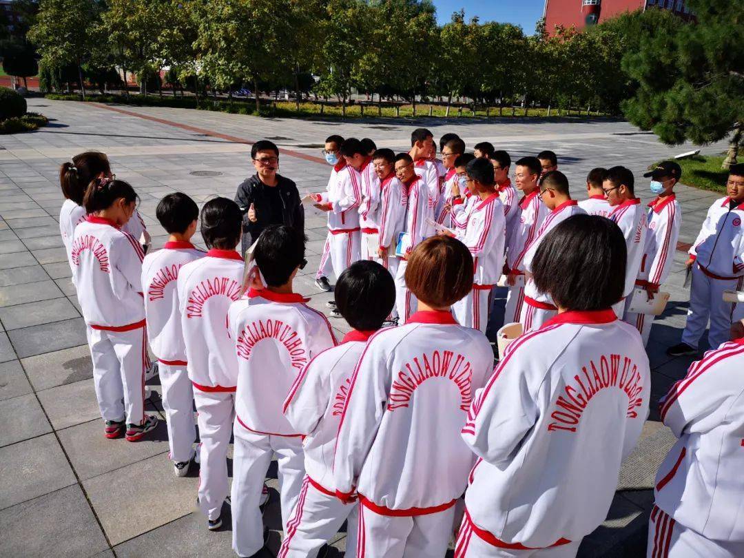 通辽五中记一堂别开生面的户外生物课