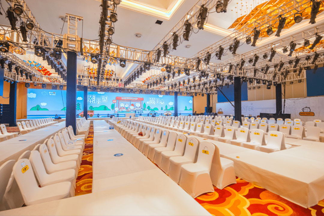 《大头儿子和小头爸爸》,《peiqi kids》,2020冬季新品订货会在龙之梦