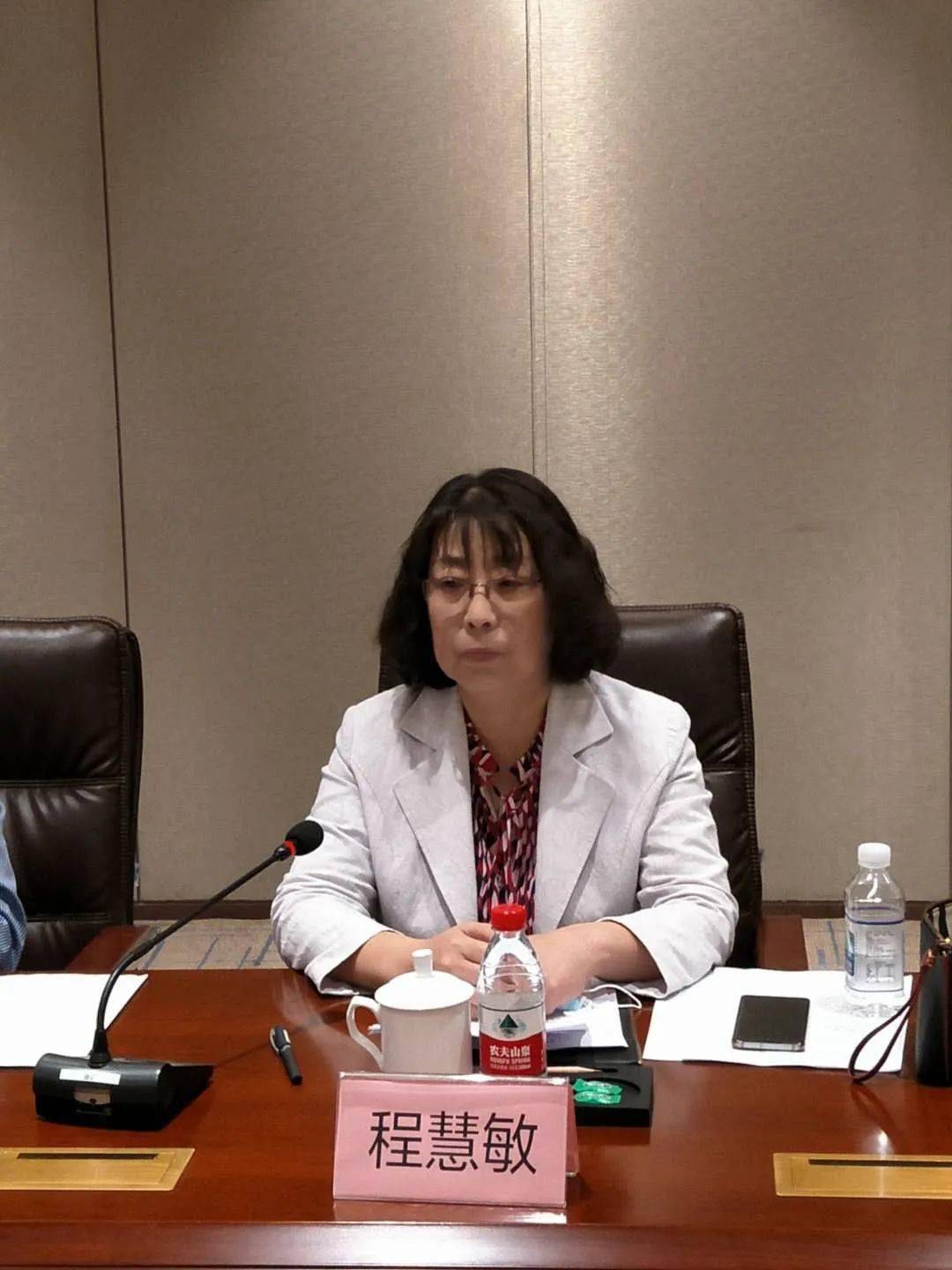 9月22日,市人大常委会主任夏文山,副主任程慧敏,韩