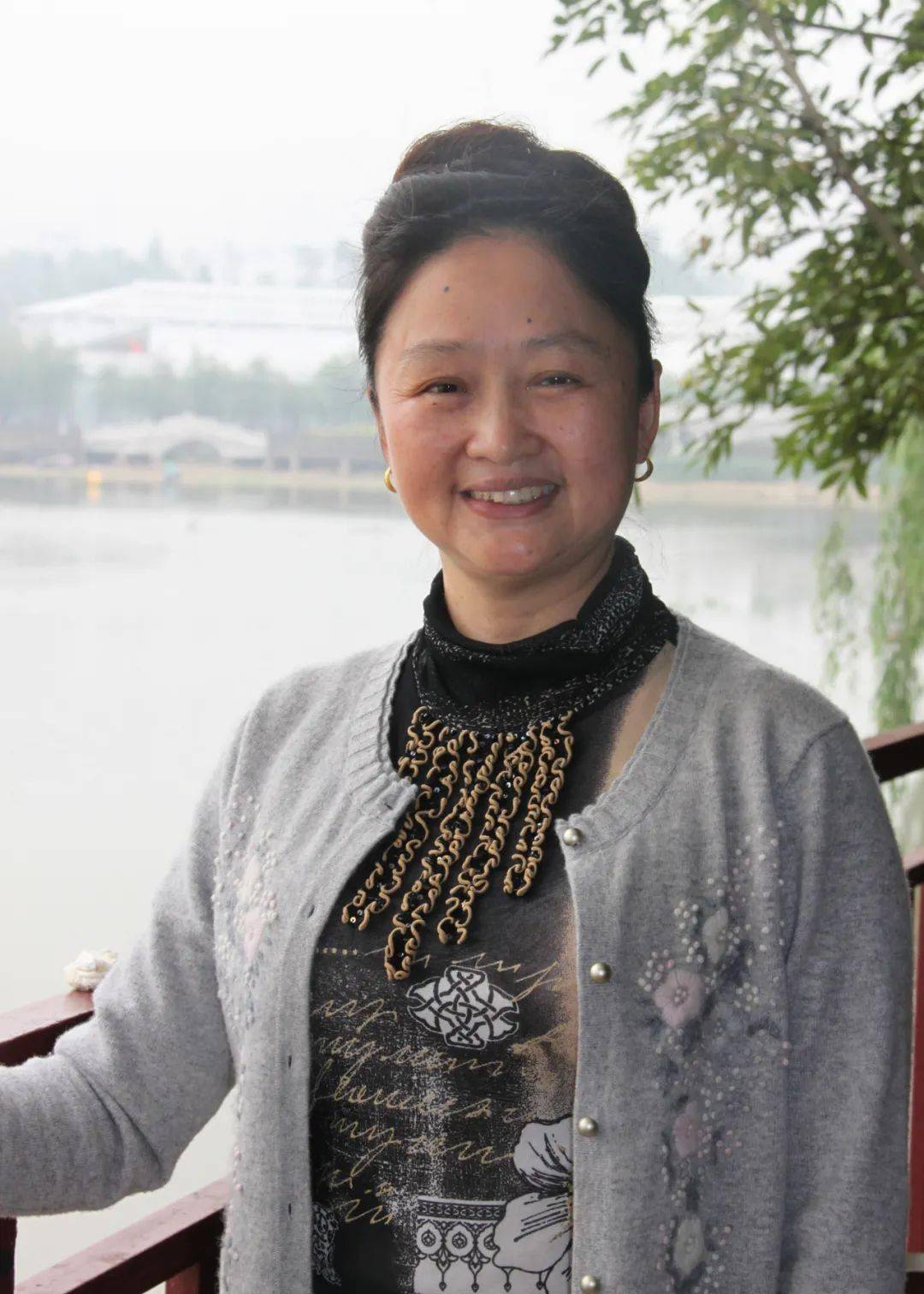 光影中国网专题作品欣赏:《爱丽丝梦游仙境》 荣荣/摄_荣淑君