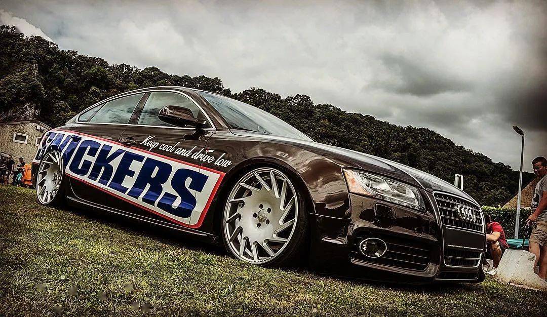 横扫饥饿,士力架涂装奥迪老a5_手机搜狐网