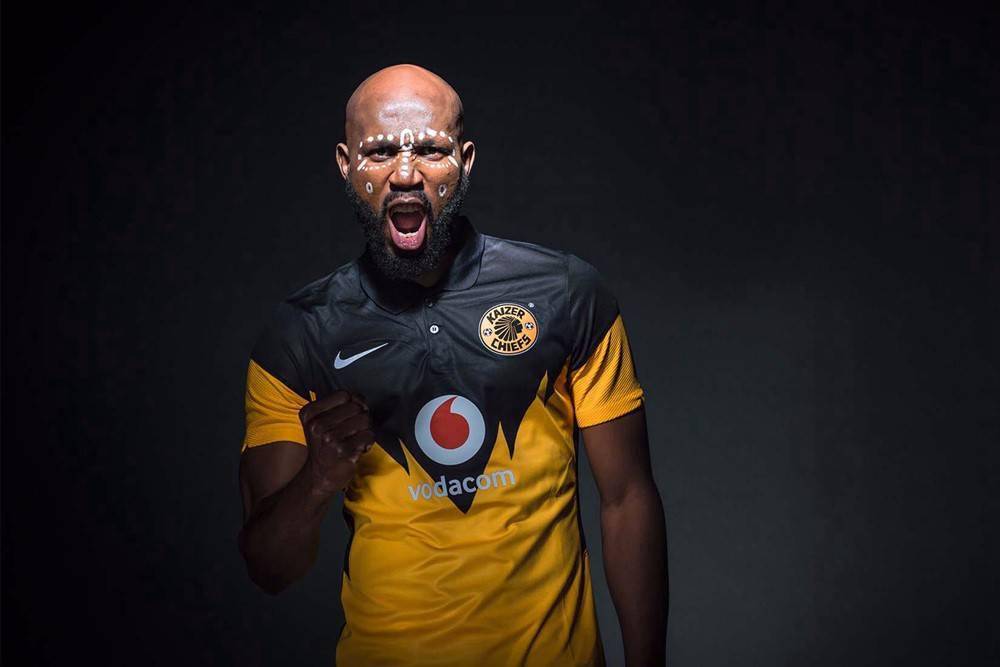 耐克发布凯撒酋长2020/21赛季主客场球衣