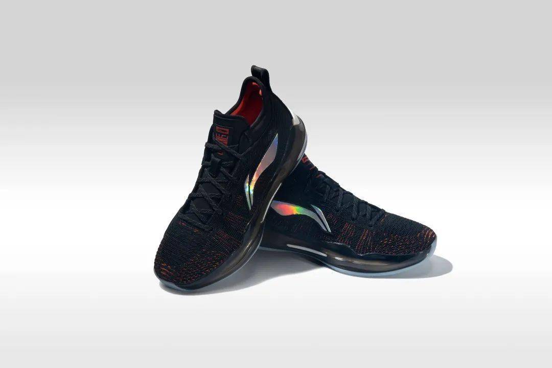 李宁高能42发黑色来袭